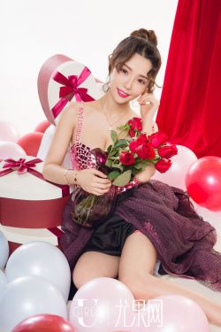 男女吃胸摸下面免费视频