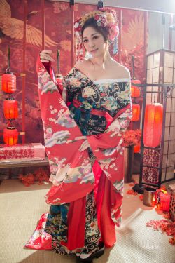 闲花野草逢春生为什么恐怖